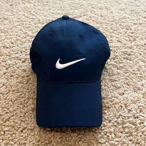 nike golf hat